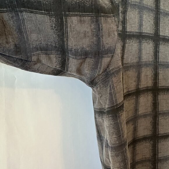 Tommy Bahama 100% Silk Shirt Mens M Gray Black Plaid Button-Up Camp Shirt Summer - Picture 2 of 10